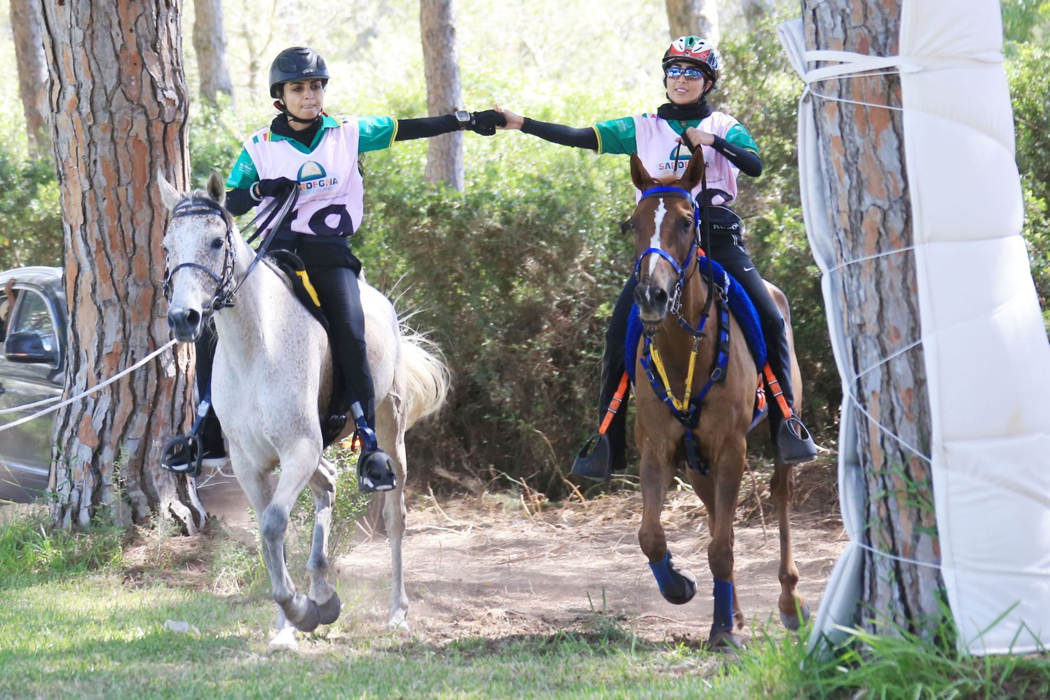 UAE endurance ladies team