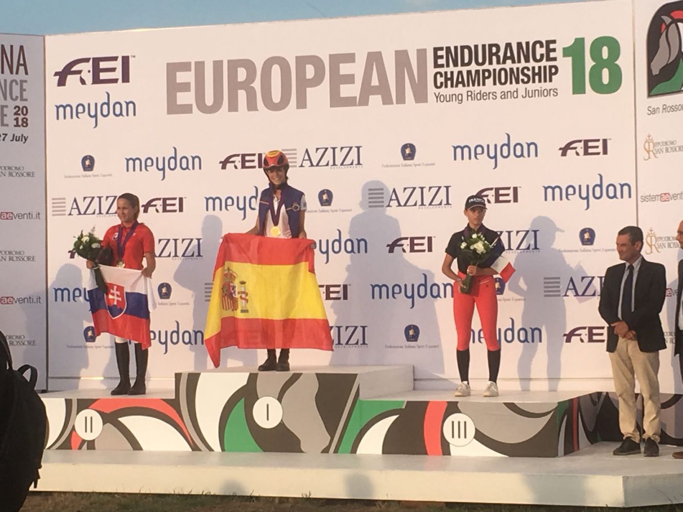 Toscana Young Riders on the Podium